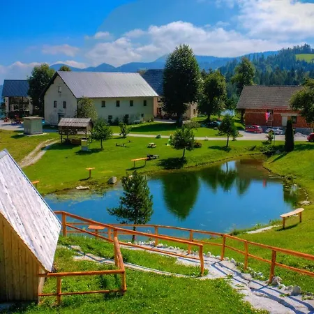 Glamping Vrhovc Hotel Zelezniki Kültér fotó