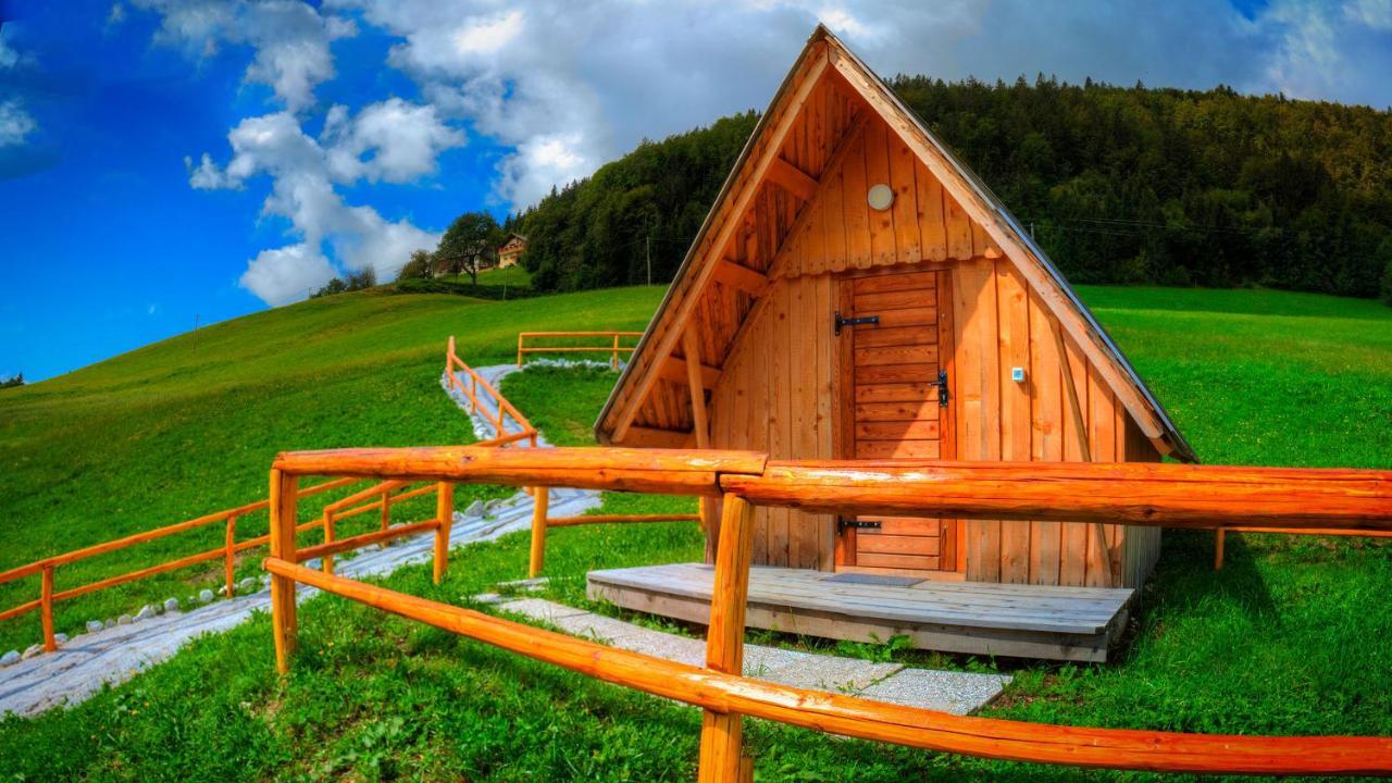 Glamping Vrhovc Zelezniki