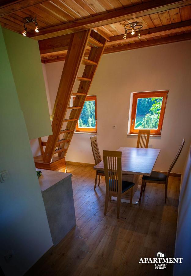 Glamping Vrhovc Campingplatz Zelezniki